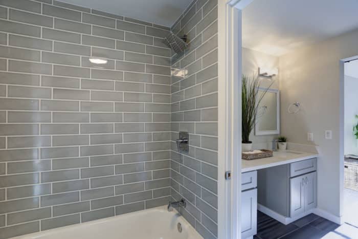 grey bathroom tiles cleaned in Wollongong